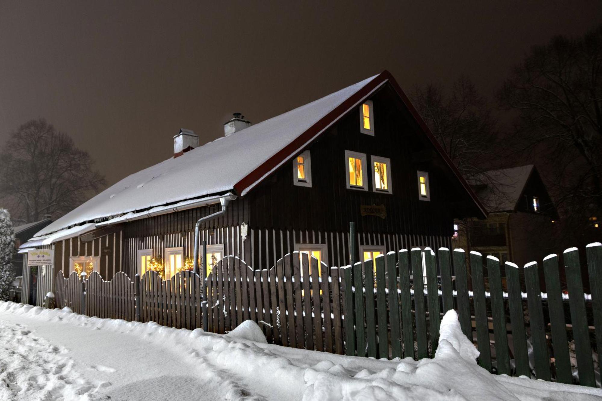 Hotel Vila Adélka - útulná chalupa v Krkonoších à Horní Maršov Extérieur photo